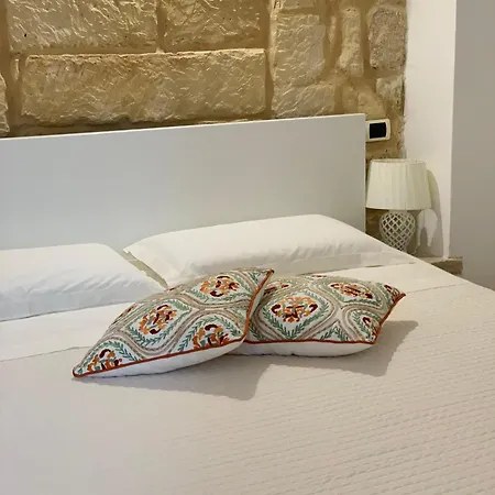 Saraceni - Centro Storico Apartamento Lecce