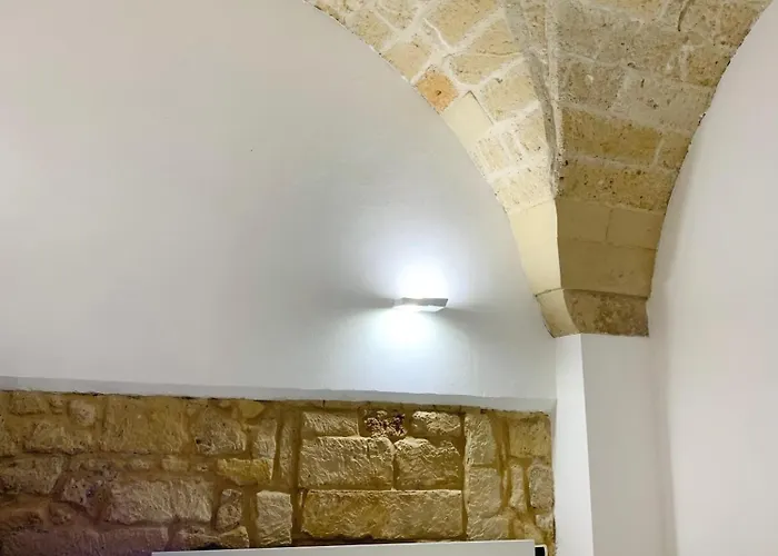 Saraceni - Centro Storico 아파트 레체