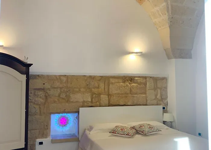 Saraceni - Centro Storico 레체