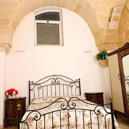 Saraceni - Centro Storico * Lecce